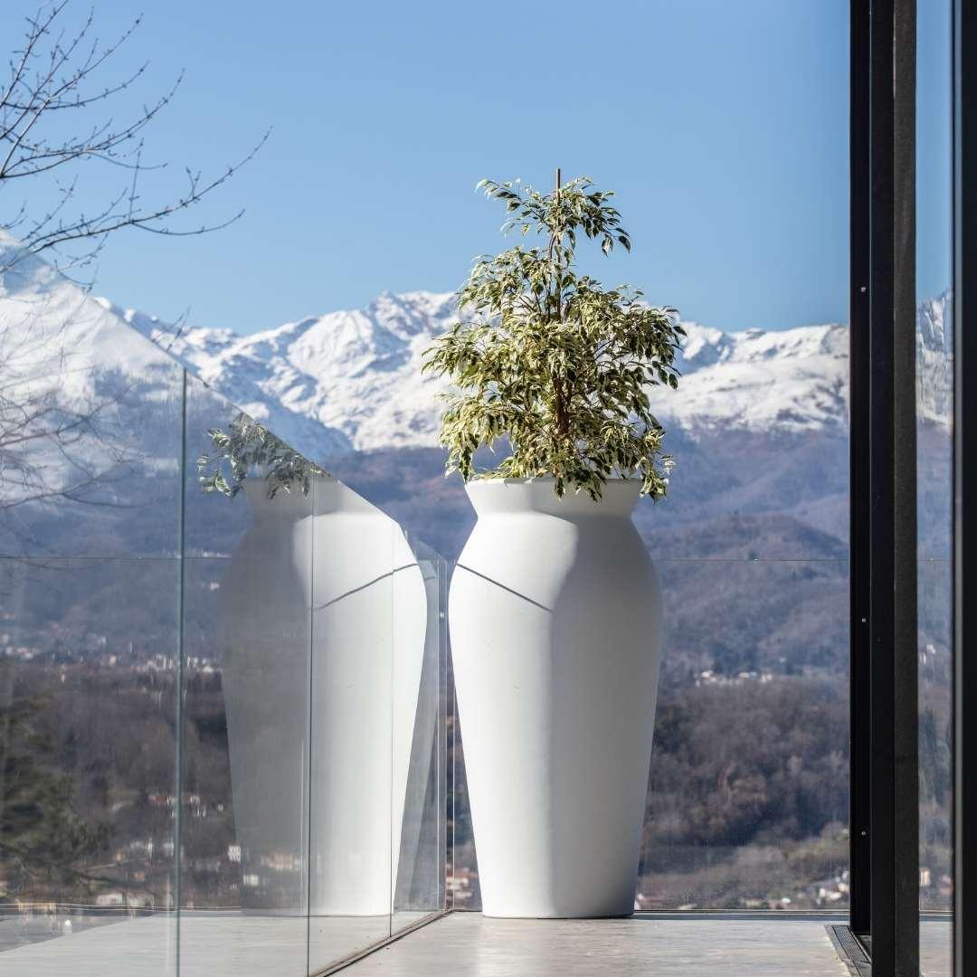 June Planter - Serralunga