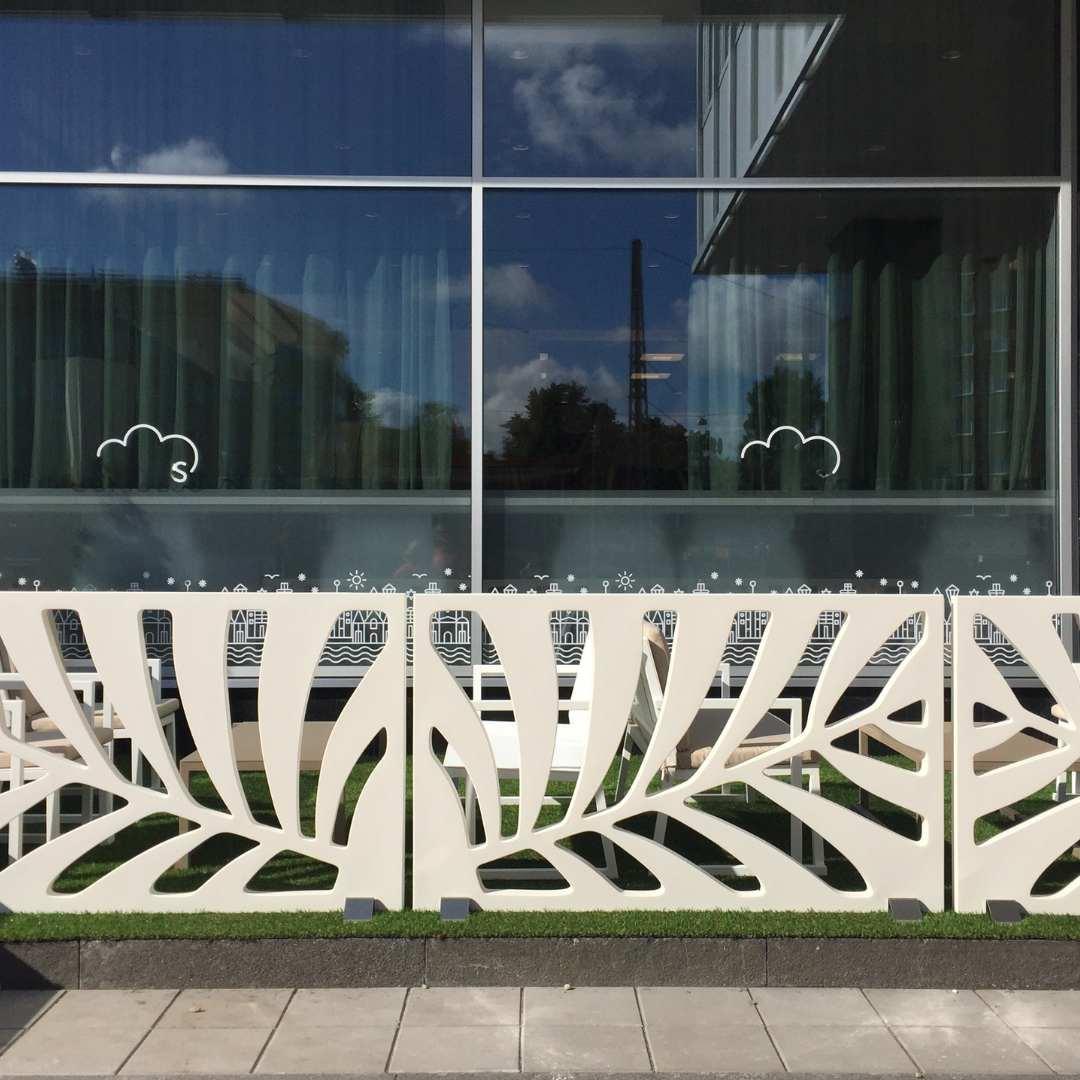 Kentia Panel - Serralunga