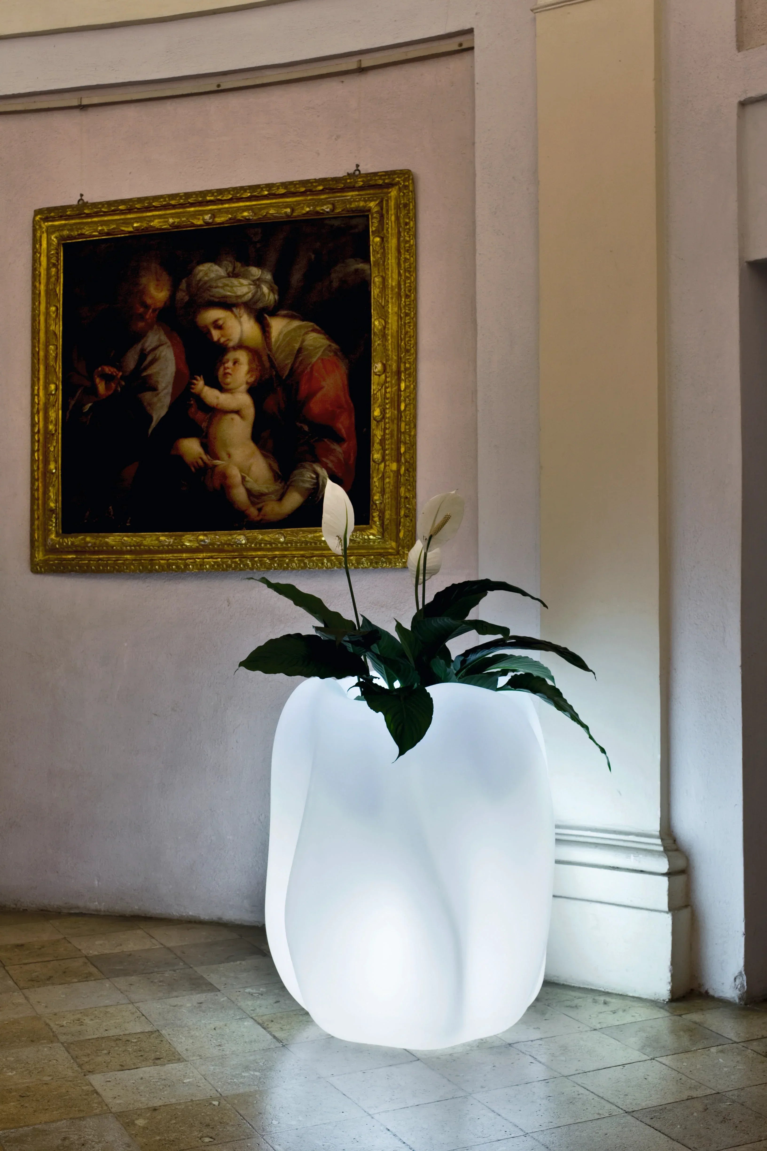 New Wave Planter with Light - Serralunga