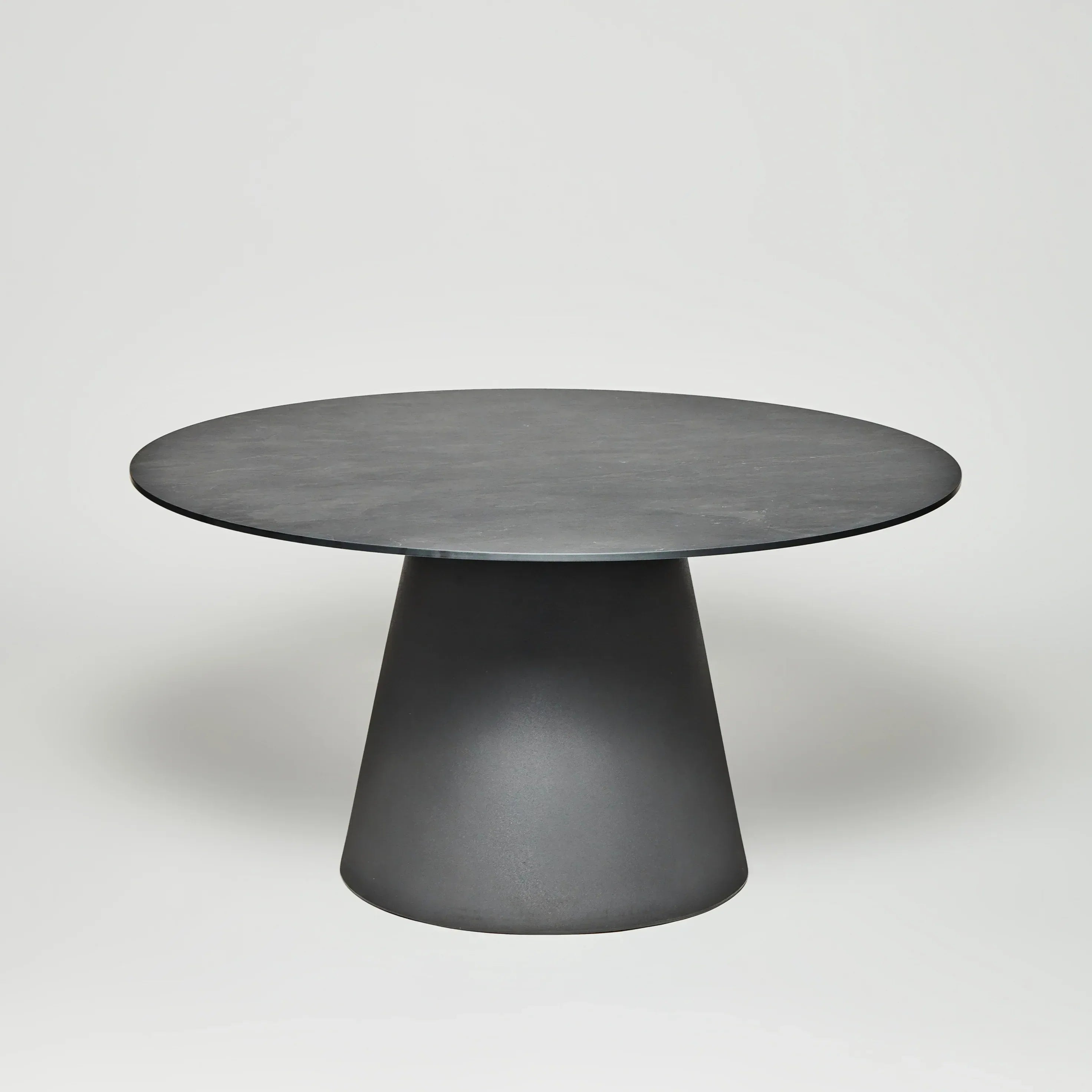 LouLou Table 70 Large - Serralunga