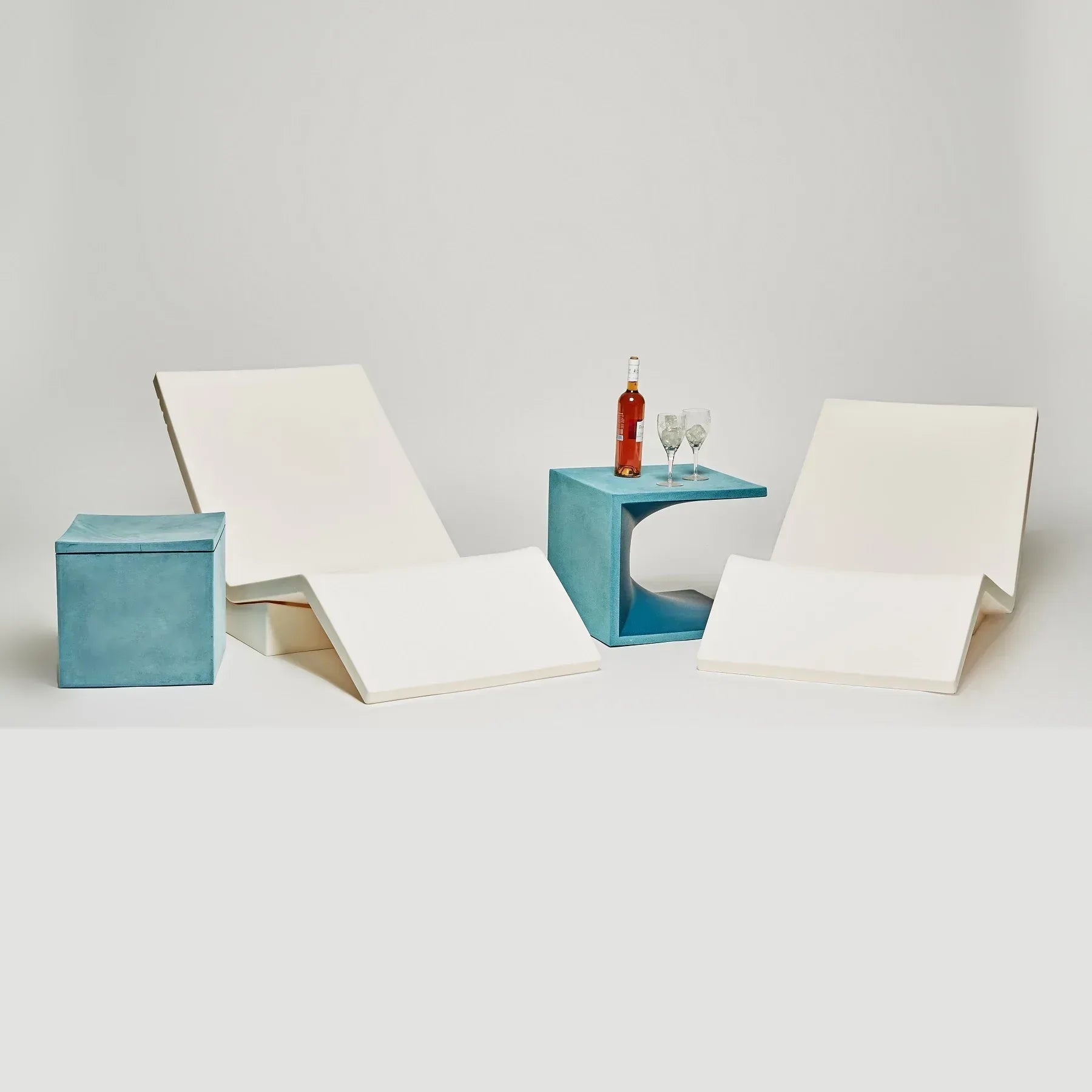 Aqua Lounger Set of 2 - Serralunga