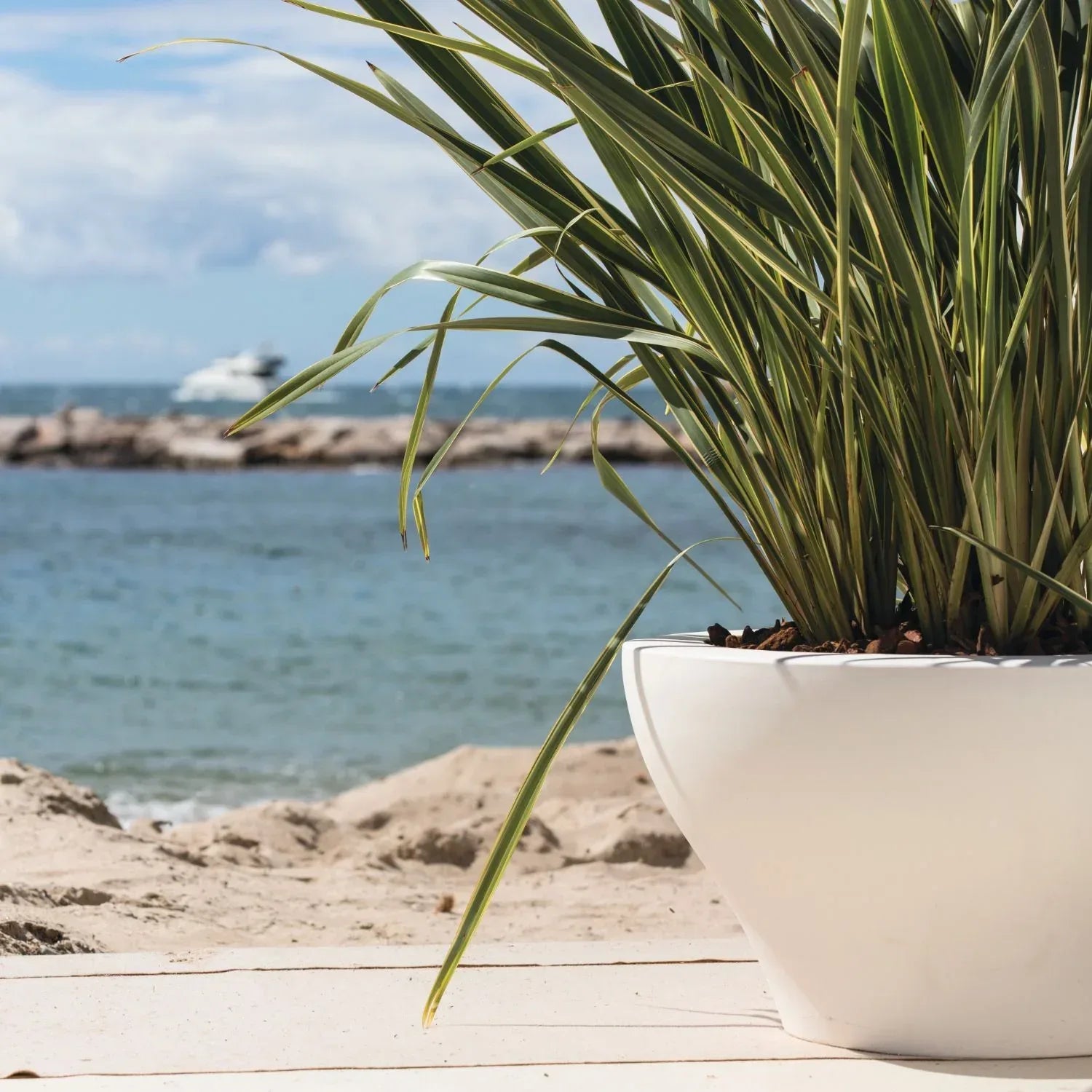 Ming Planter - Serralunga