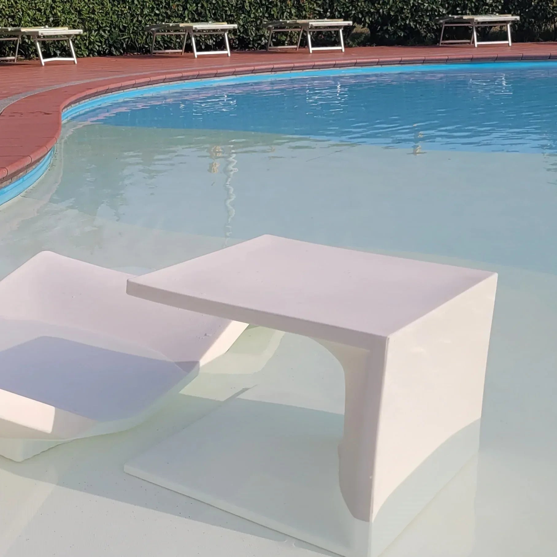 Aqua Table - Serralunga