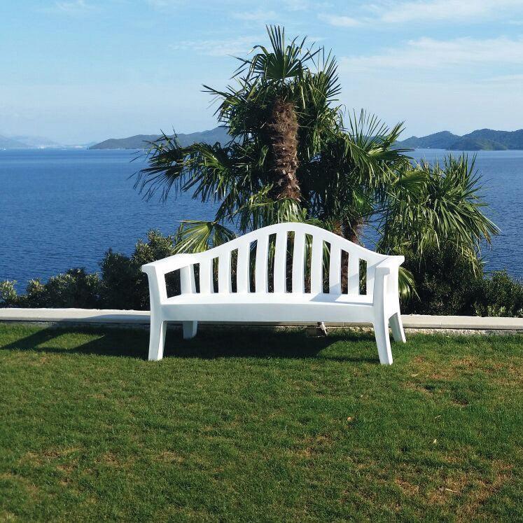 Giulietta Bench - Serralunga