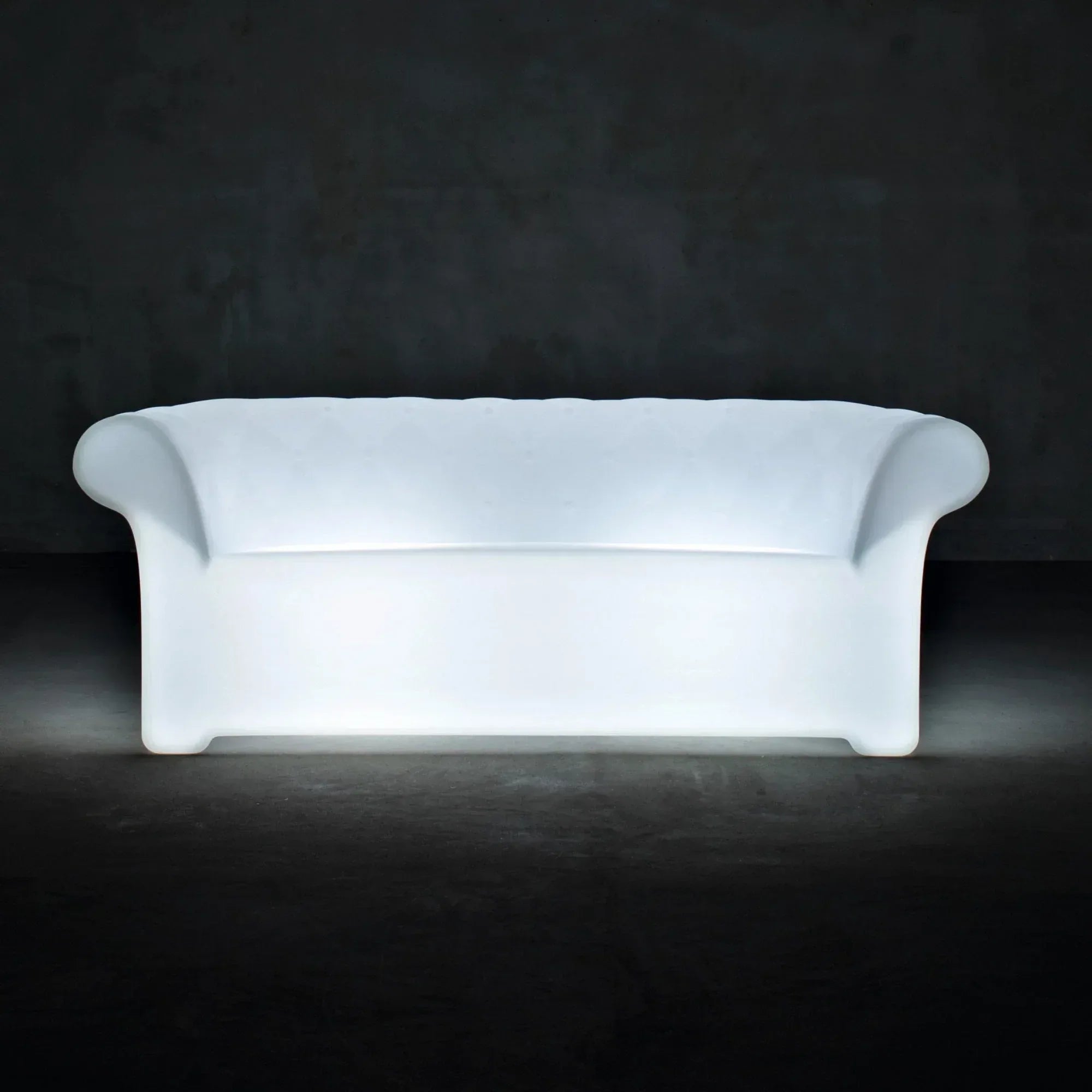 Sirchester Sofa with Light - Serralunga