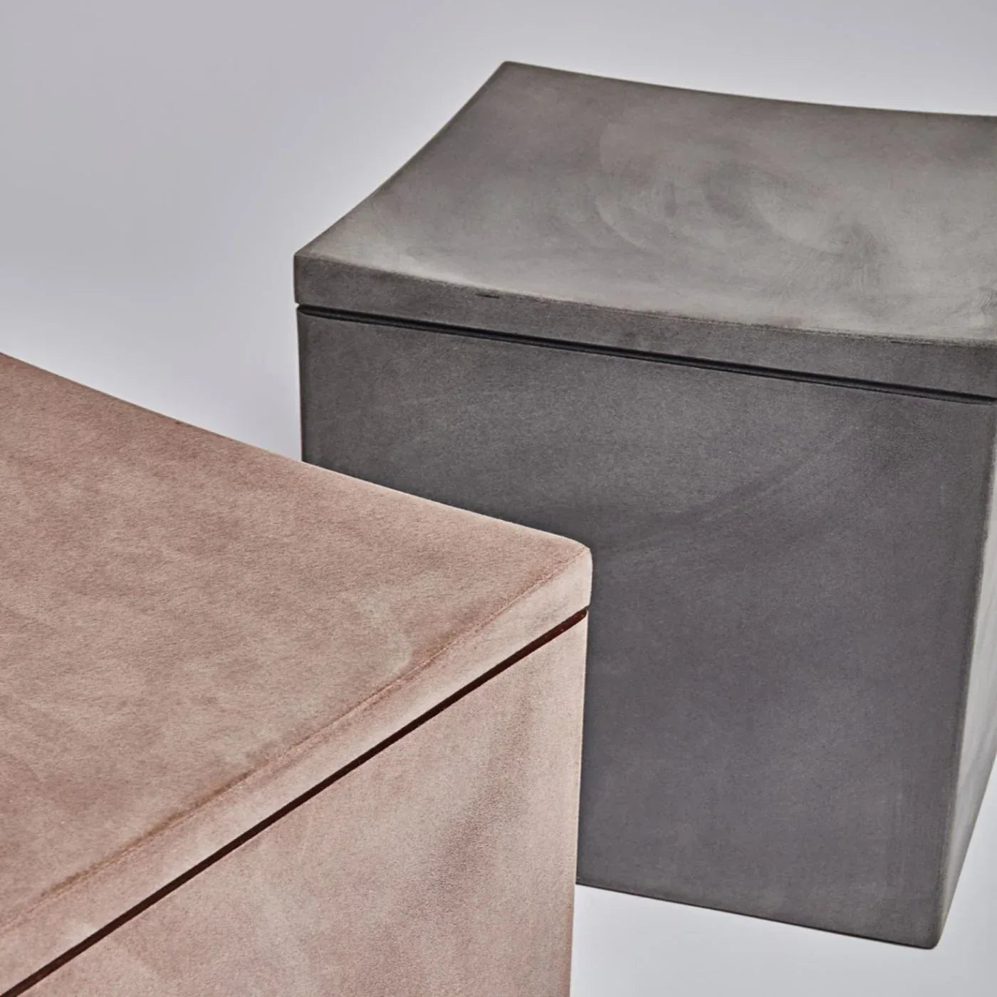 Lounge Cube Stool Moleskin - Serralunga