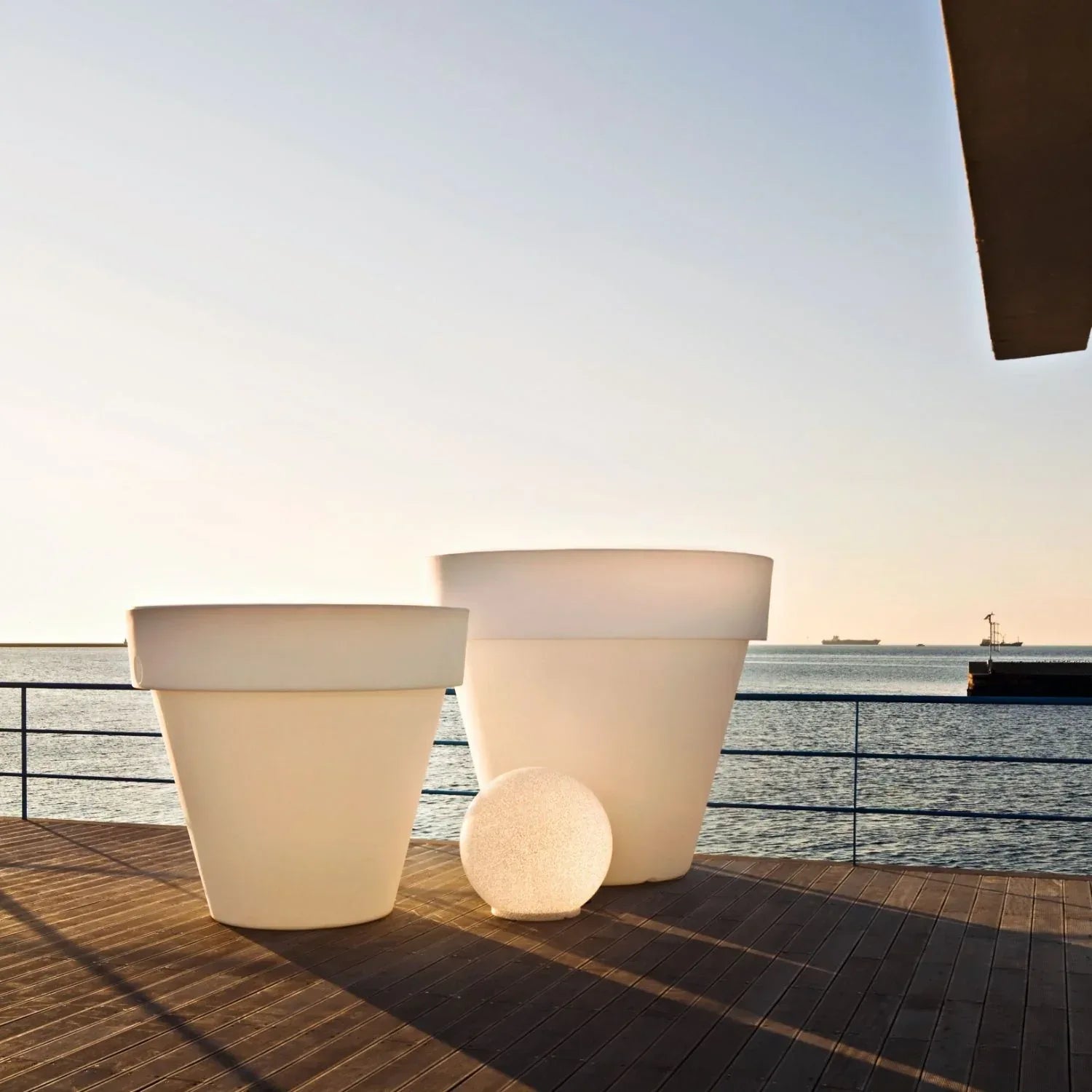 Vas-Two Planter - Serralunga