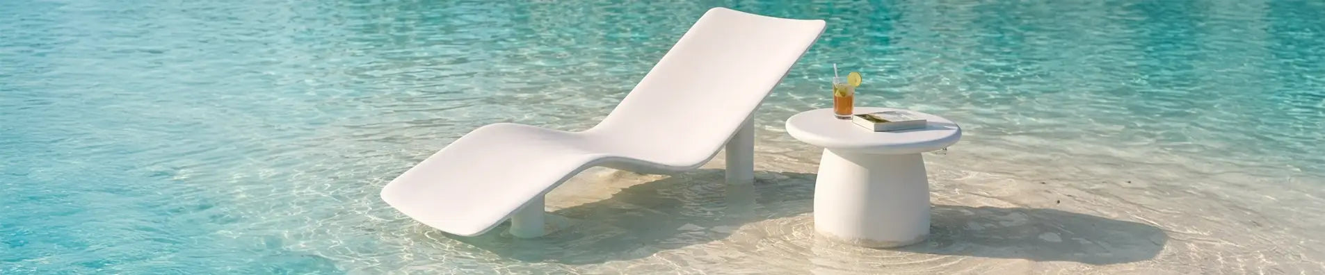 RIVAGE by BrichetZiegler: Serralunga designer sun lounger