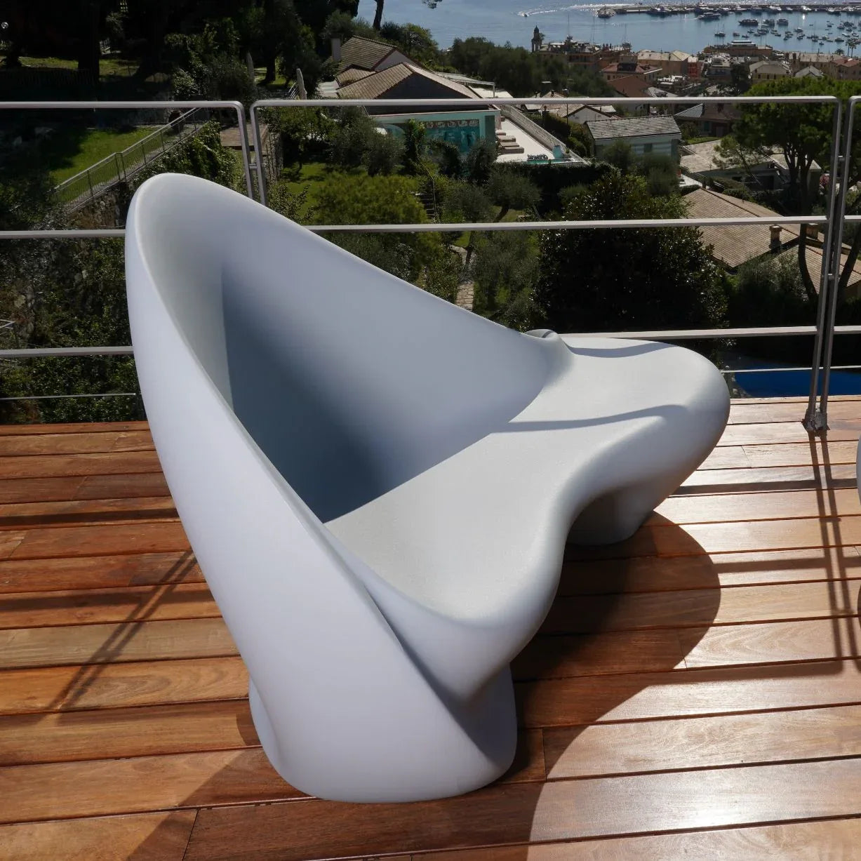 Zaha Hadid – Serralunga Zaha Hadid – Serralunga